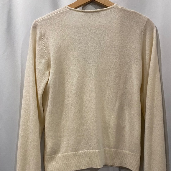 Everlane - Cashmere Faux Wrap sweater - Picture 3 of 3